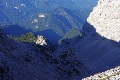  Pogled na krnico Za Cmirom izpod Begunjskega vrha 