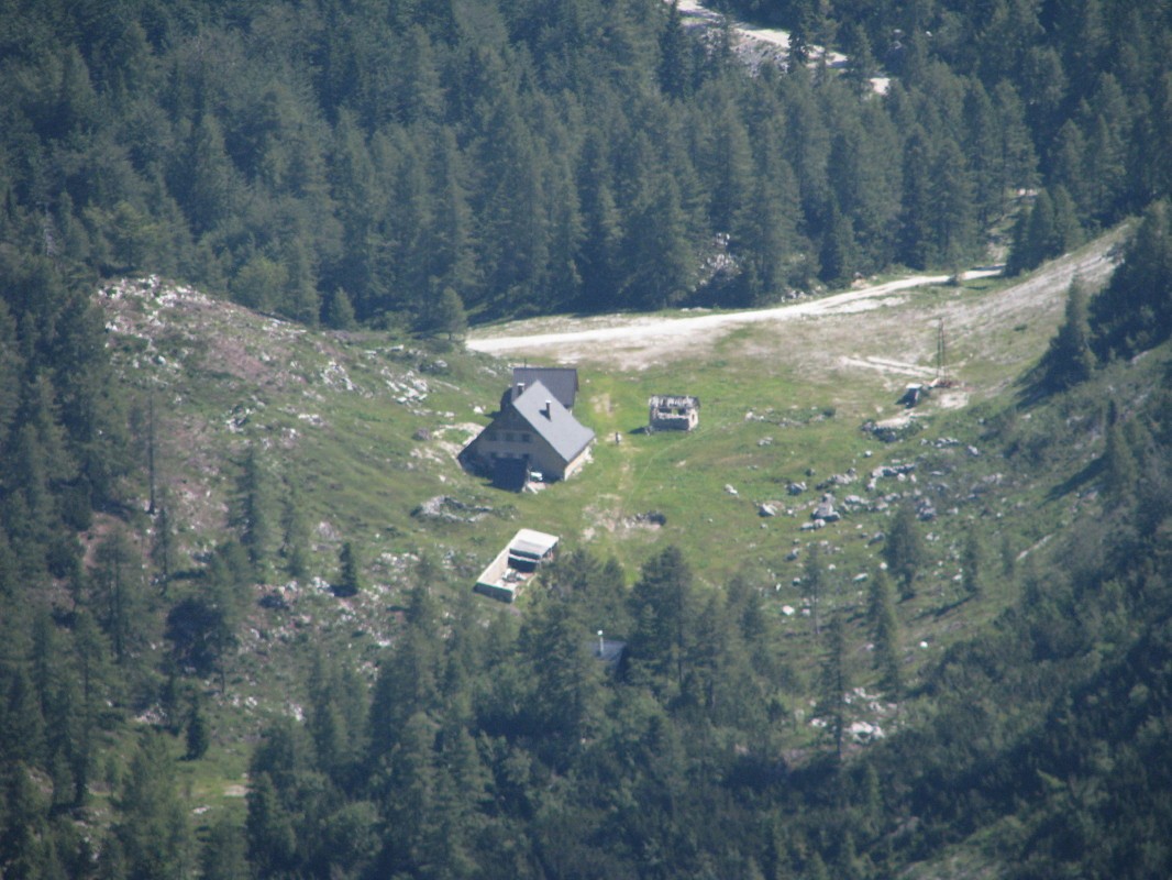 Sirarna in planina Zadnji Vogel (1413 m)