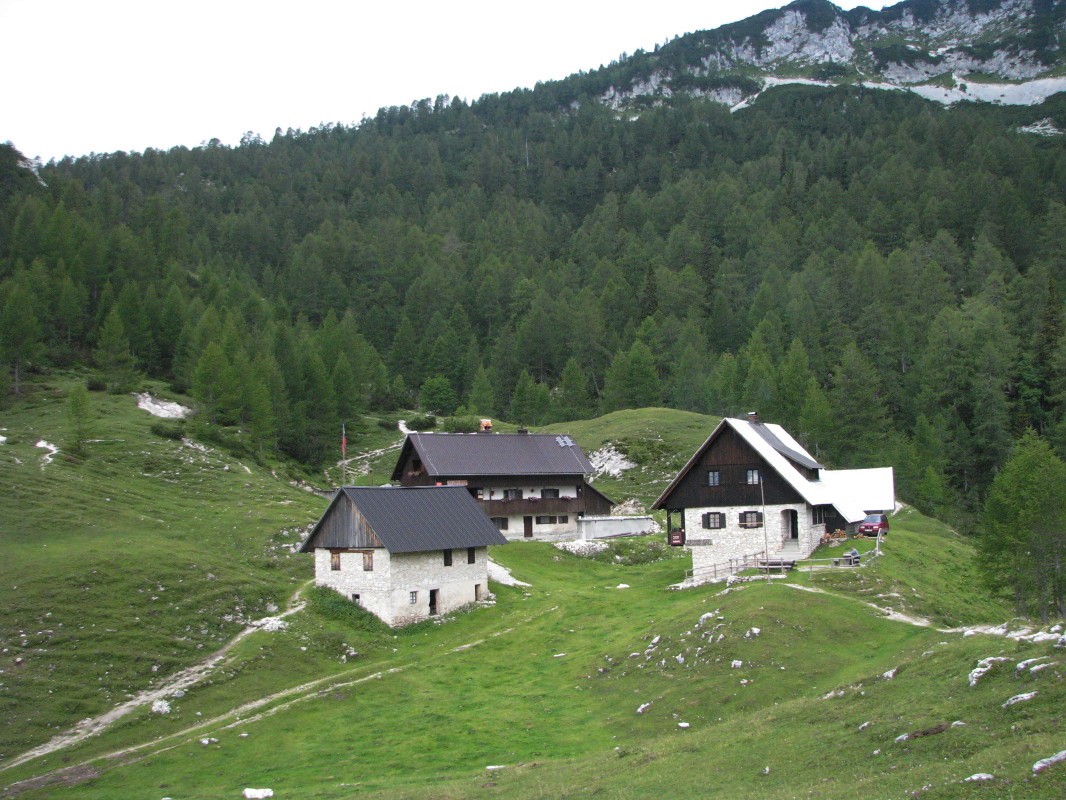Planina Lipanca (Blejska koča, 1633 m )