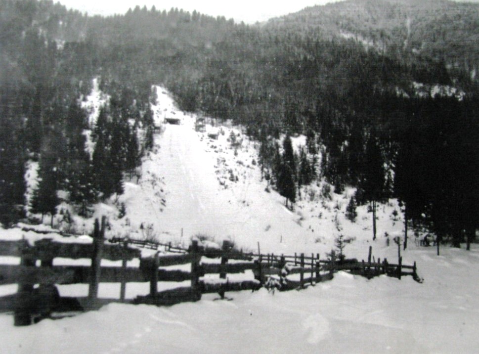 Hanssenova skakalnica na Poljah v Bohinju, leto 1930